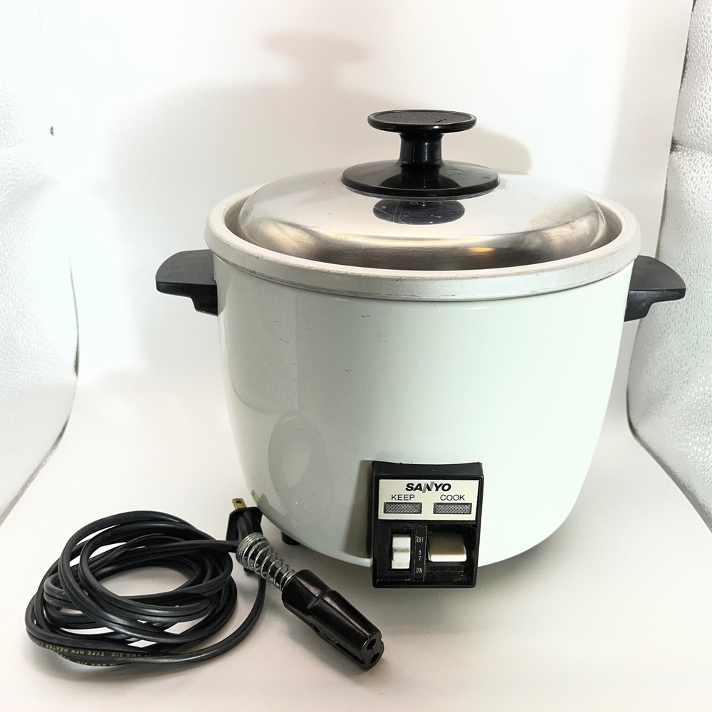 Sanyo EC-5 XB Vintage Rice Cooker 5 Cup White with Steamer Tray 450W